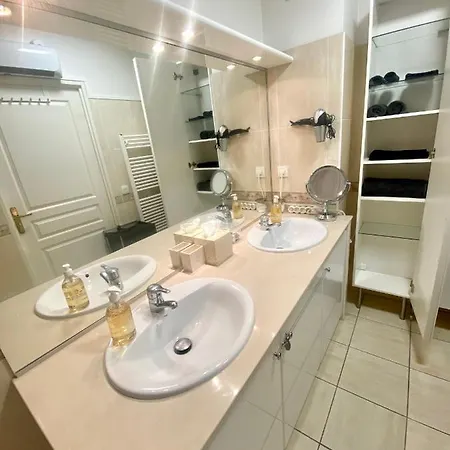 Bed & Breakfast Elegance - Parc Bordelais