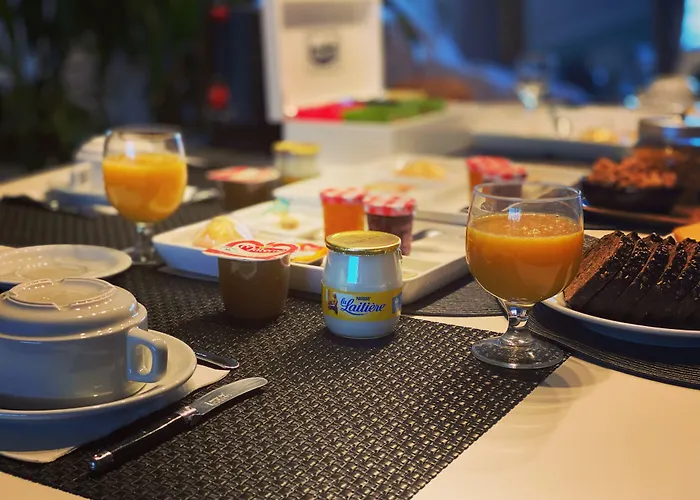 Elegance - Parc Bordelais Alojamento de Acomodação e Pequeno-almoço Bordéus