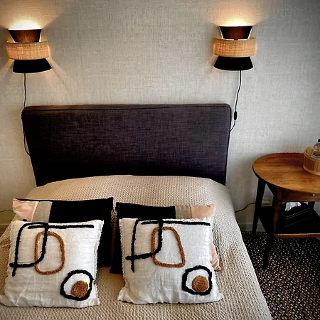 Elegance - Parc Bordelais 住宿加早餐酒店 *